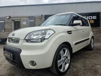 Used Kia Soul 2009 Cream SUV