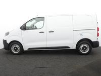 Used Vauxhall Vivaro 120 HP (88 kW) 2024 White MPV