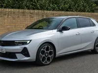 Used Vauxhall Astra Ultimate 131 HP (96 kW) 2026 Hatchback