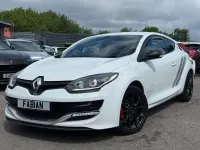 Usado Renault Mégane Coupé Trophy 275 HP (202 kW) 2015 Branco Coupé
