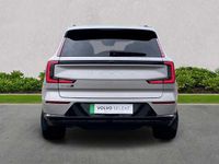 Usado Volvo EX90 Ultra 300 kW (408 HP) 2025 Prateado SUV