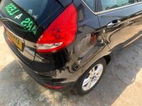 Usado Ford Fiesta 2010 Preto Citadino