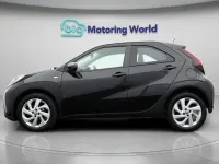 Used Toyota Aygo X PURE 71 HP (52 kW) 2022 SUV
