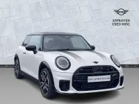 Used Mini Cooper Hatch 113 kW (154 HP) 2026 White Hatchback