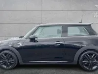 Used Mini Cooper Hatch 134 HP (98 kW) 2017 Black Hatchback