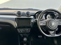 Usado Suzuki Swift SZ-T 83 HP (61 kW) 2023 Prateado Citadino