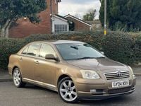 Used Toyota Avensis T4 2004 Gold Sedan