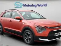 Used Kia Niro 141 HP (103 kW) 2023 Orange SUV