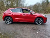 Used DS Automobiles DS4 Prestige 150 HP (110 kW) 2017 Red Hatchback