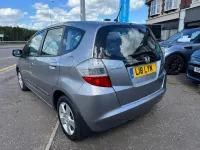 Used Honda Jazz ES 100 HP (73 kW) 2010 Silver Hatchback