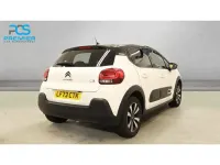 Used Citroën C3 PureTech 108 HP (79 kW) 2024 Polar white Hatchback