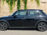 Used Mini Cooper Classic 136 HP (100 kW) 2022 Black Hatchback
