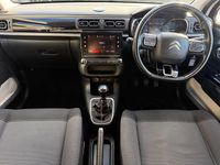 Used Citroën C3 Flair 102 HP (75 kW) 2018 White Hatchback