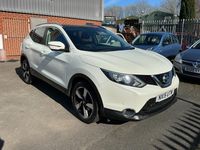 Used Nissan Qashqai N-TEC 110 HP (80 kW) 2015 White SUV