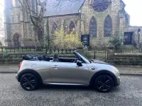 Begagnad Mini Cooper Cabriolet Sport 136 HK (100 kW) 2019 Silver Cab