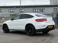 Usado Mercedes GLC220 AMG line 170 HP (125 kW) 2018 Branco Coupé
