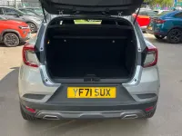 Used Renault Captur R.S. 140 HP (102 kW) 2021 Grey/black SUV