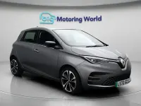 Used Renault Zoe Iconic 100 kW (136 HP) 2024 Hatchback