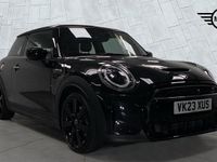 Gebraucht Mini Cooper S Exclusive 176 PS (129 kW) 2023 Schwarz Kleinwagen