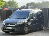 Used Peugeot TePee Active 2016 Black MPV