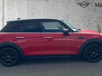 Usado Mini Cooper Classic 136 CV (100 kW) 2023 Rojo Utilitario