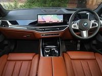 New BMW X7 M Sport 352 HP (258 kW) 2025 Black SUV