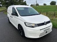 Used VW Caddy Maxi S 102 HP (75 kW) 2021 White MPV