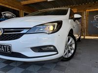 Used Vauxhall Astra Design Edition 110 HP (80 kW) 2018 White Estate