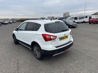 Used Suzuki SX4 S-Cross SZ4 120 HP (88 kW) 2014 White Hatchback