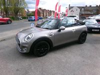 Usado Mini Cooper Cabriolet Classic 136 CV (100 kW) 2019 Plateado Descapotable
