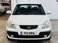 Used Kia Rio 2009 White Hatchback