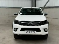 Used Toyota HiLux 150 HP (110 kW) 2018 White Pickup