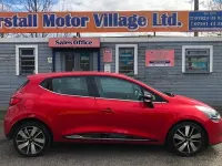 Used Renault Clio Dynamique 90 HP (66 kW) 2014 Red Hatchback