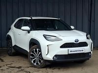 Used Toyota Yaris Hybrid Design 116 HP (85 kW) 2023 White Estate