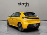 Used Peugeot 208 Active+ 74 HP (54 kW) 2023 Yellow Hatchback