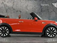 Używany Mini Cooper Cabriolet Exclusive 136 KM (100 kW) 2020 Kabriolet