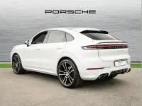 Used Porsche Cayenne S 468 HP (344 kW) 2023 White SUV