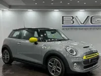 Used Mini Cooper Level 1 135 kW (184 HP) 2020 Hatchback