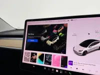Used Tesla Model 3 Performance 461 kW (627 HP) 2019 White Sedan