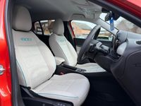 Used Fiat 600 La Prima 136 HP (100 kW) 2024 Orange Hatchback