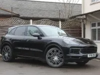 Used Porsche Cayenne 440 HP (323 kW) 2018 Black SUV