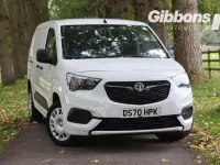Usado Vauxhall Combo Sportive 100 CV (73 kW) 2020 Blanco Van