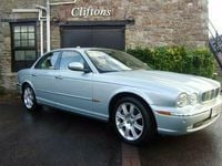 Used Jaguar XJ 240 HP (176 kW) 2005 Sedan