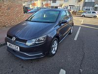 Begagnad VW Polo 2015 Grå Halvkombi