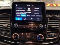 Used Ford Transit Custom 130 HP (95 kW) 2023 Black Estate