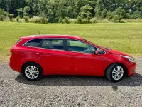 Used Kia Ceed 2015 Red Hatchback