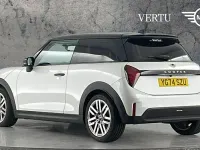 Used Mini Cooper Classic 150 kW (204 HP) 2026 Hatchback