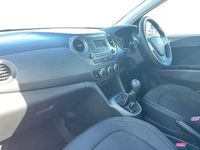 Usado Hyundai i10 2019 Vermelho Citadino