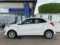 Used Ford Ka Plus Zetec 85 HP (62 kW) 2018 White Hatchback