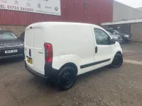 Gebraucht Peugeot Bipper S 2016 Weiß Van / Kleinbus
